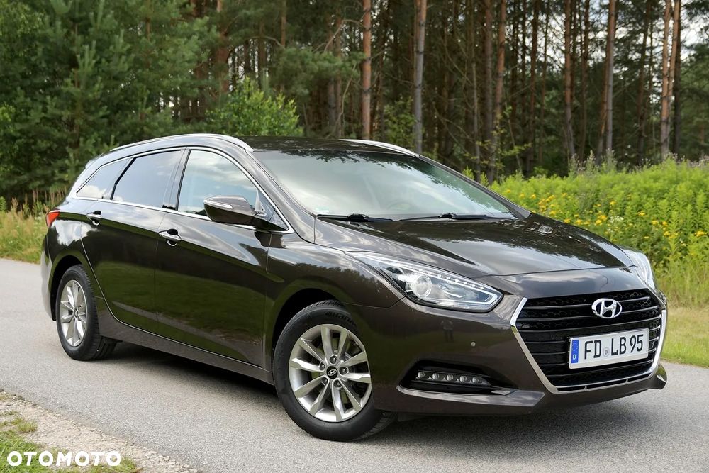 Hyundai i40 1.6 GDI Comfort + - 12