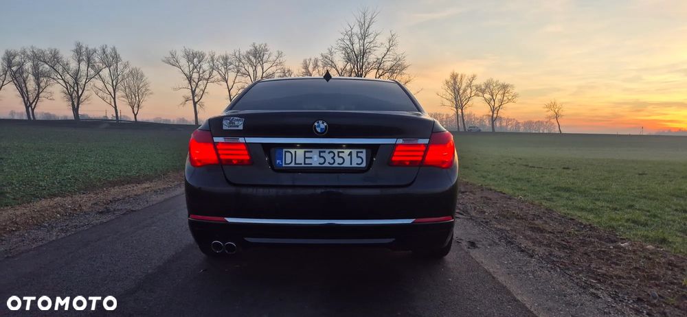 BMW Seria 7 730Ld Edition Exclusive - 17