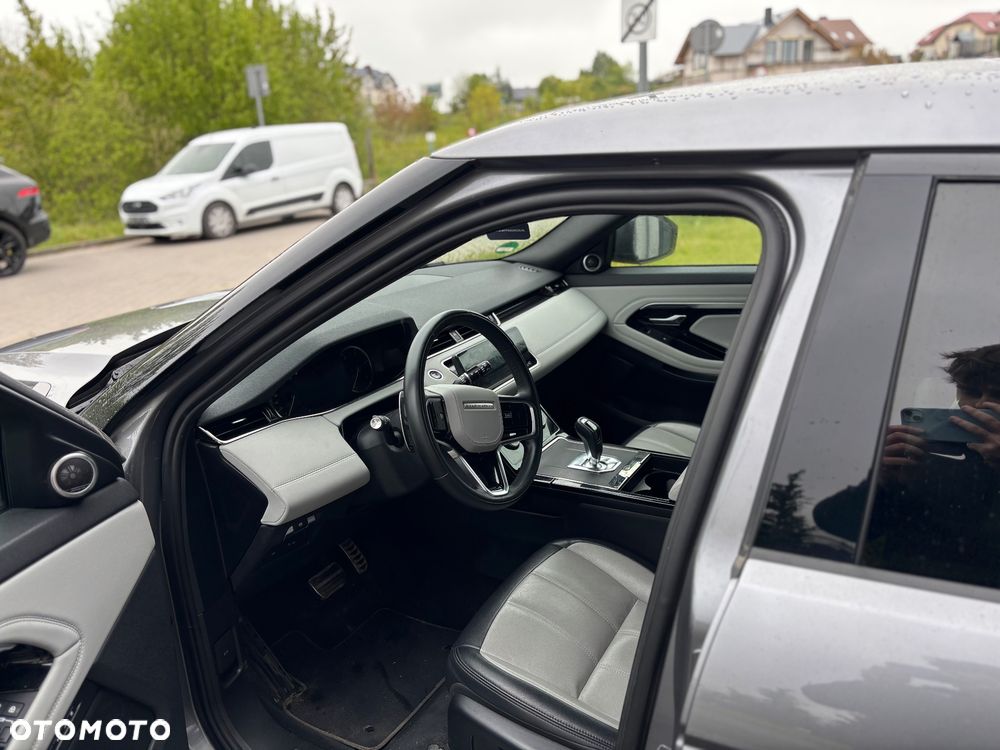 Land Rover Range Rover Evoque 2.0 D200 mHEV R-Dynamic SE - 6