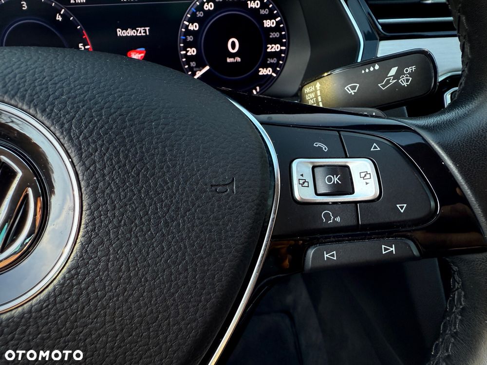 Volkswagen Passat 2.0 TDI 4Mot Elegance DSG - 21