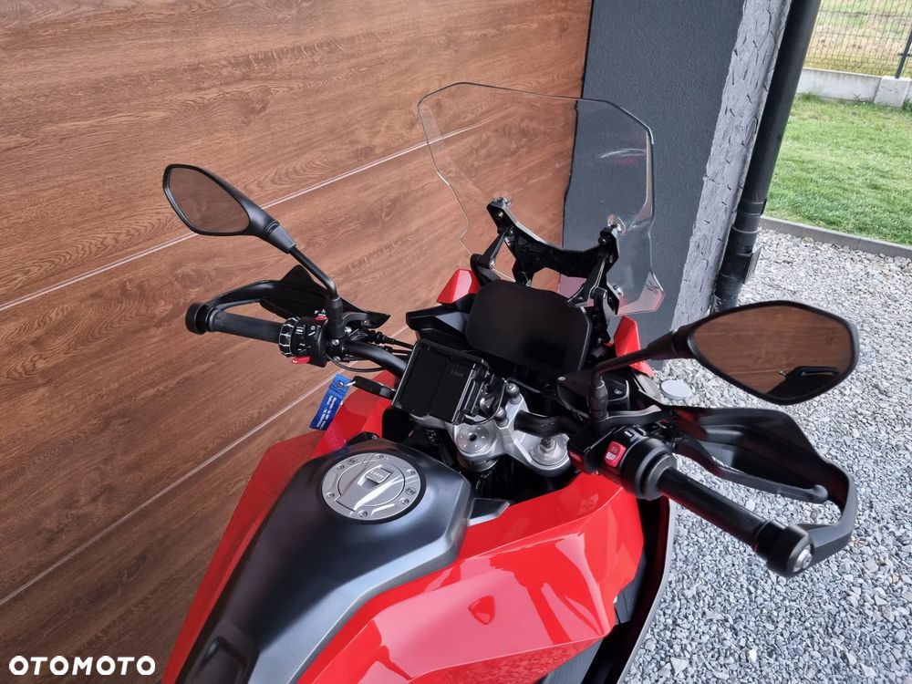 BMW XR - 22