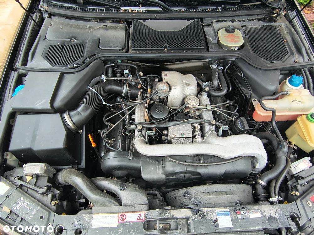 Audi A8 2.5 TDI Tiptronic - 8
