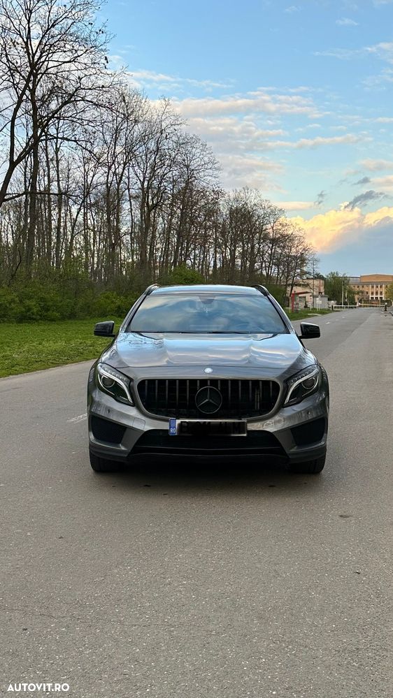 Mercedes-Benz GLA 200 d - 9