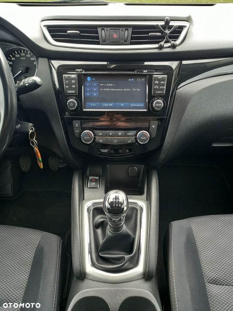 Nissan Qashqai 1.6 DIG-T N-Connecta - 15