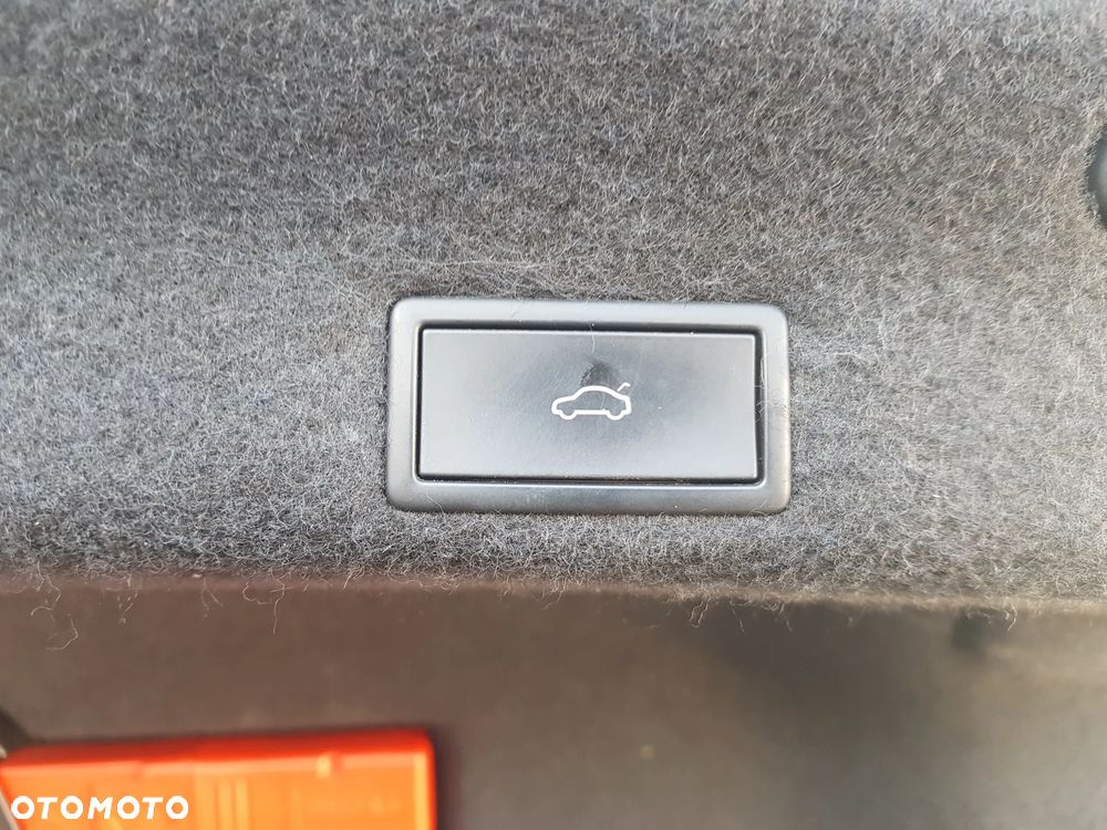 Volkswagen Passat 1.4 TSI Plug-In Hybrid GTE DSG - 13