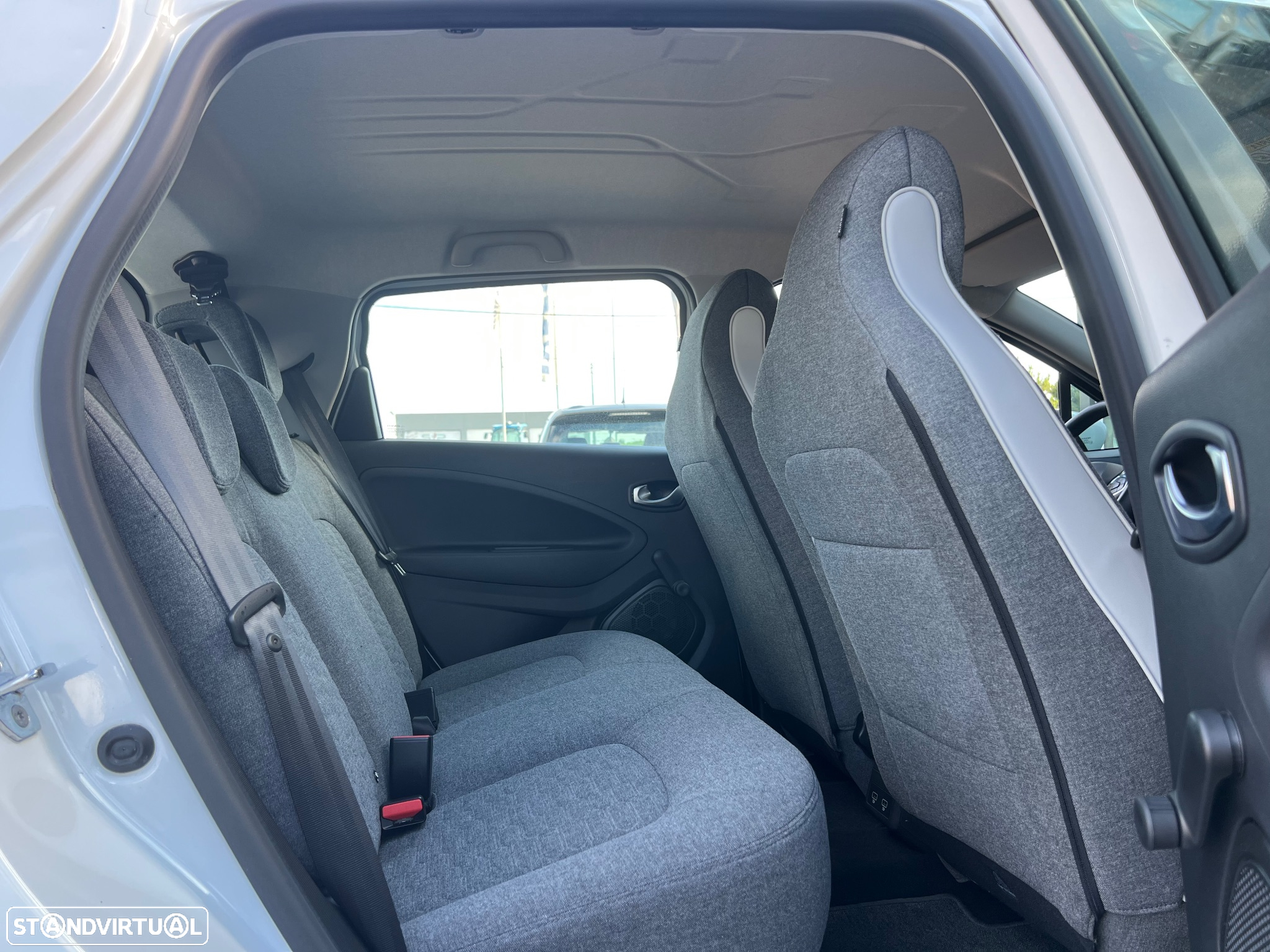 Renault Zoe (c/ Bateria) Limited 50 - 19