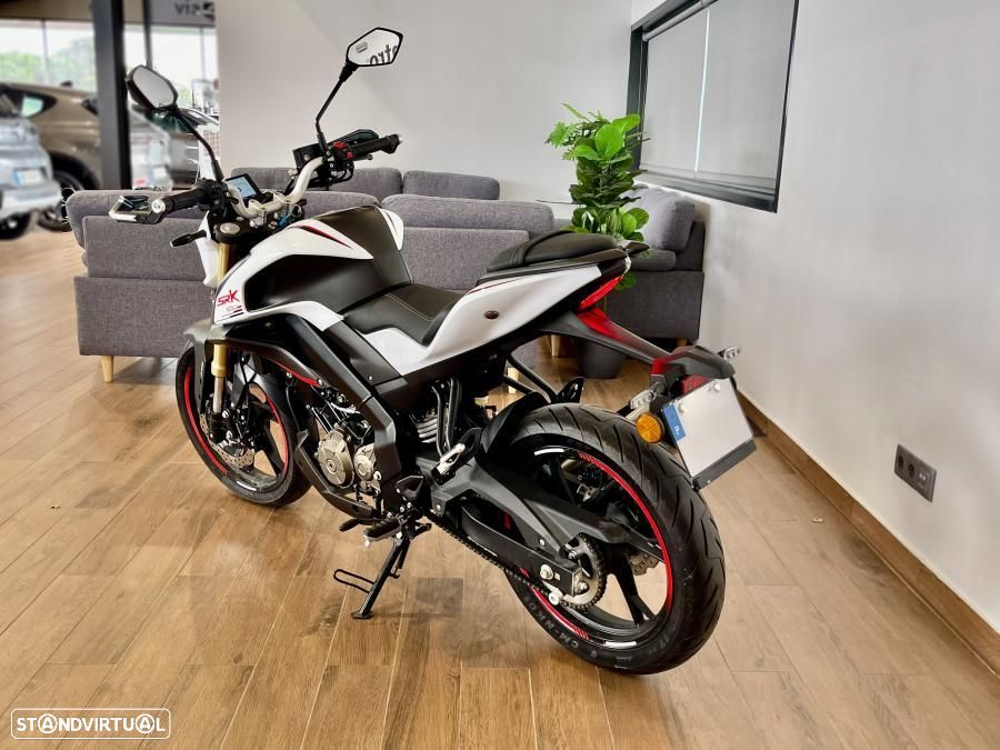 QJ Motor SRK 125S Naked - 8
