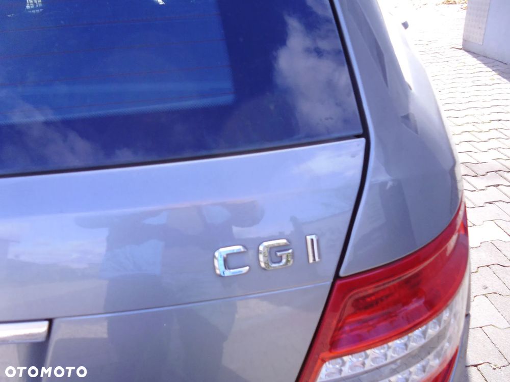 Mercedes-Benz Klasa C 200 T (BlueEFFICIENCY) 7G-TRONIC Avantgarde - 16