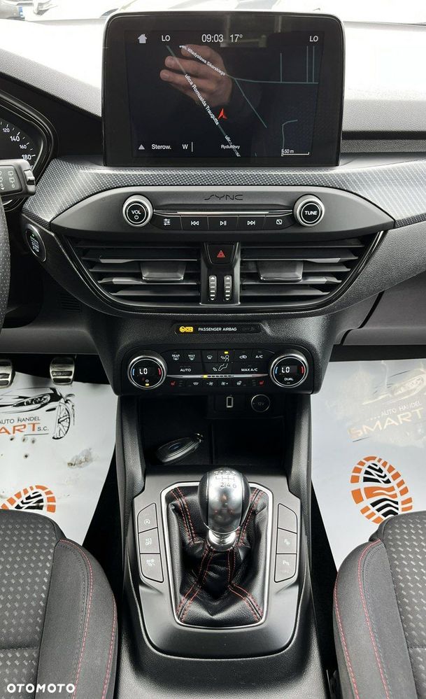 Ford Focus - 21