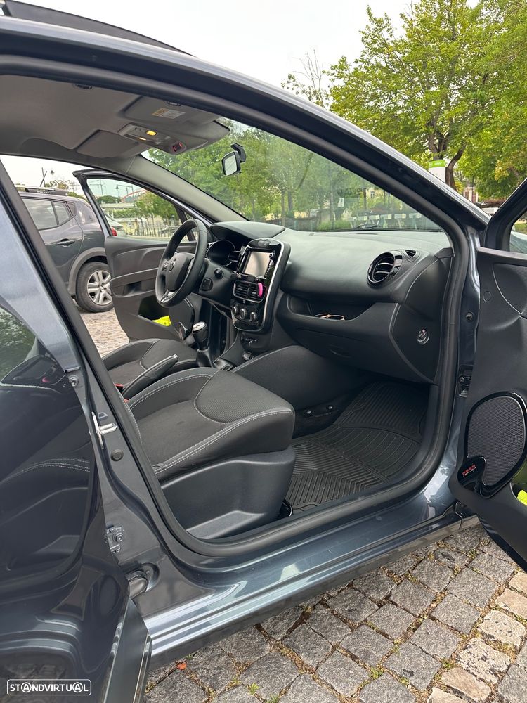 Renault Clio Sport Tourer dCi 75 Stop & Start Expression - 13