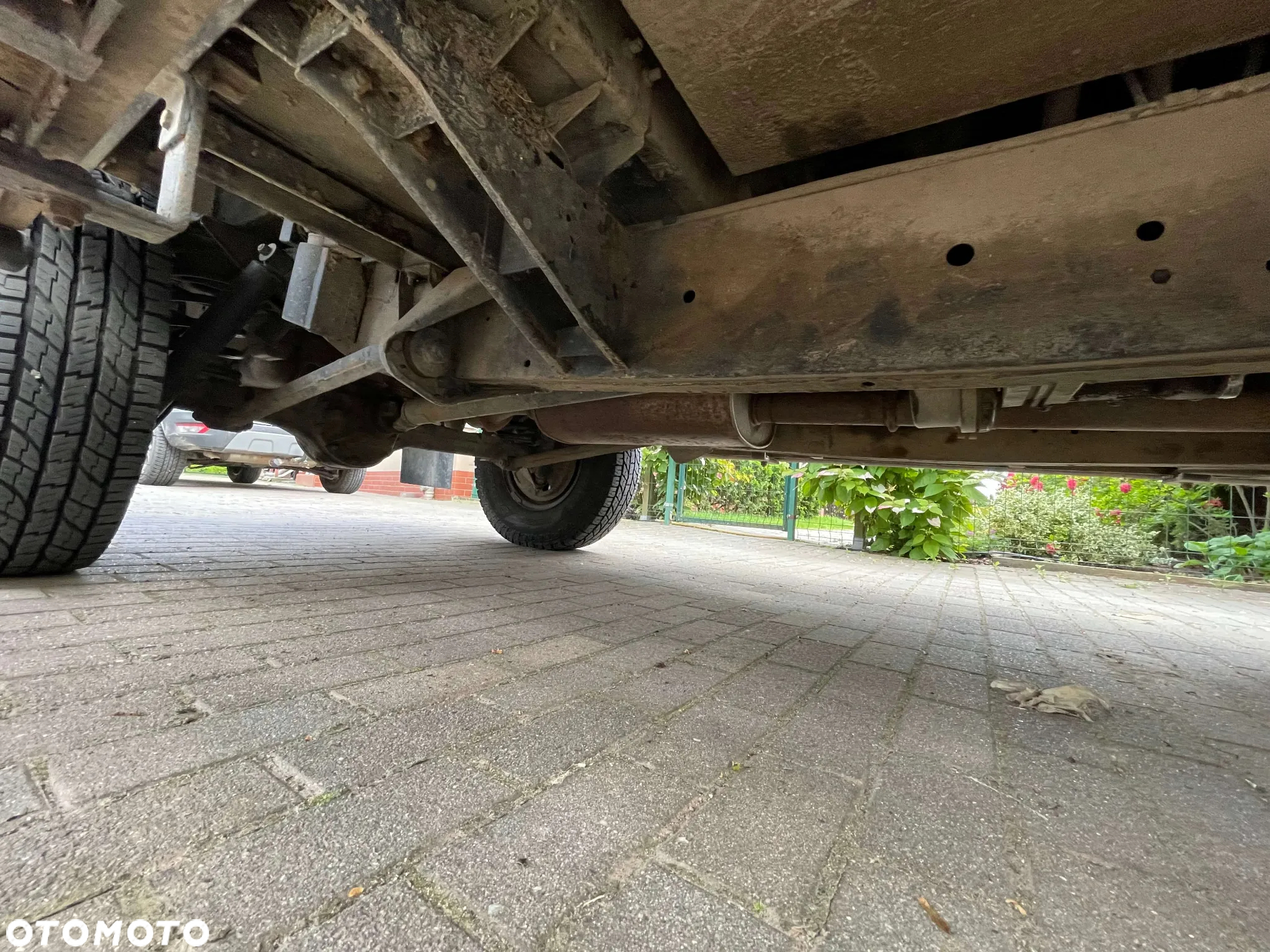 Land Rover Defender 110 2.5 TDI - 9