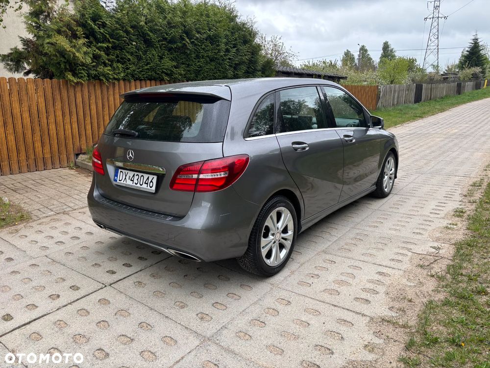 Mercedes-Benz Klasa B 200 7G-DCT - 3