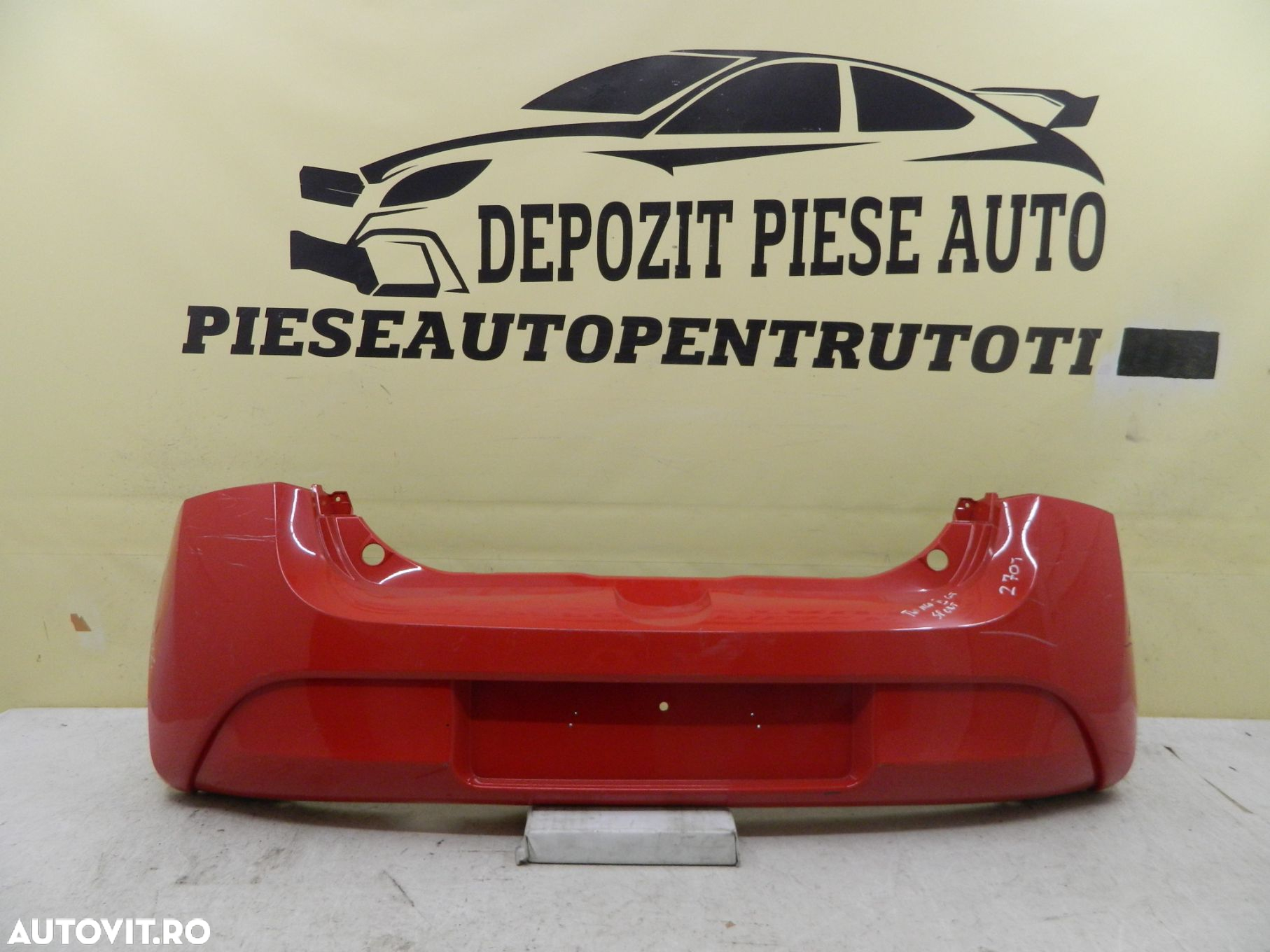 Bara spate Renault Twingo,  2012, 2013, 2014, 2015, cod origine 850223631R. - 2