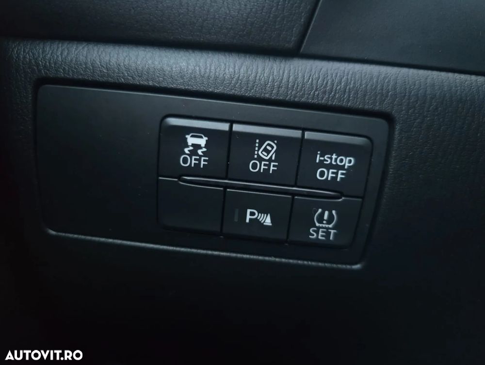 Mazda 3 SKYACTIV-D 150 Exclusive-Line - 21