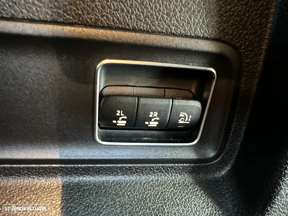 Mercedes-Benz GLE 300 d 4Matic 9G-TRONIC AMG Line - 31