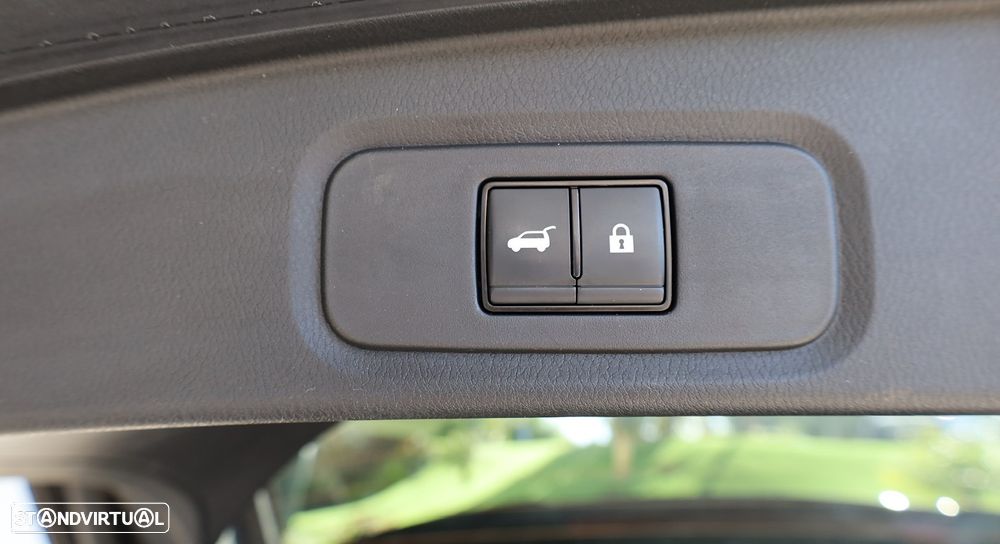 Nissan Qashqai 1.3 DIG-T N-Connecta - 14