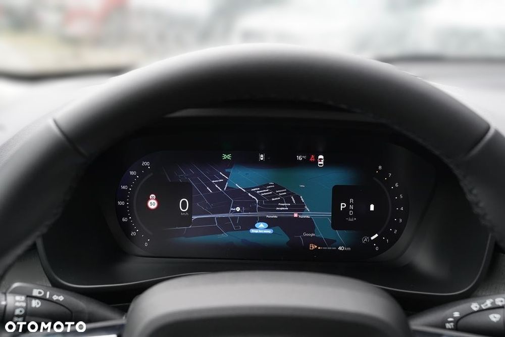 Volvo XC 40 B3 Plus Dark - 15