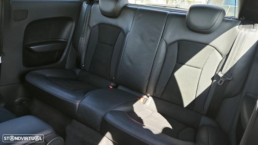 Audi A1 1.6 TDI S line edition - 15