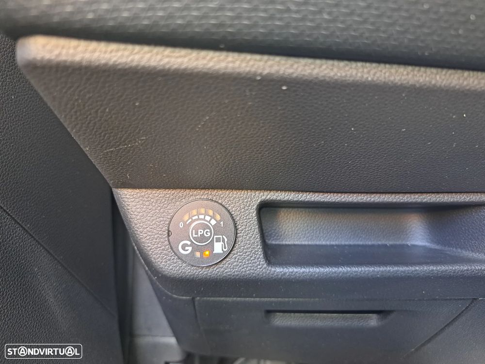 Renault Clio 1.0 TCe Zen Bi-Fuel - 15