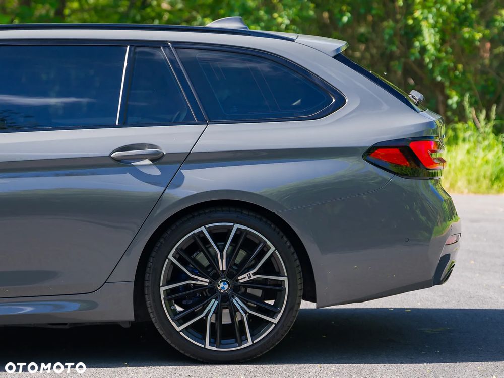 BMW Seria 5 540d xDrive mHEV M Sport sport - 4