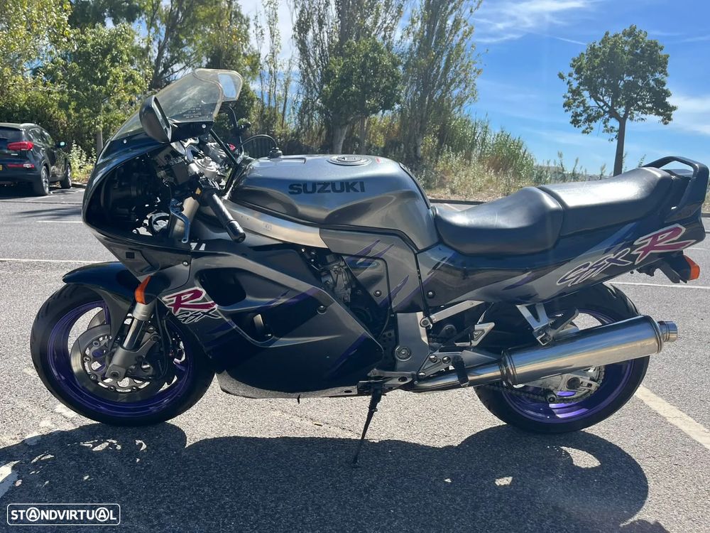 Suzuki GSX-R - 8
