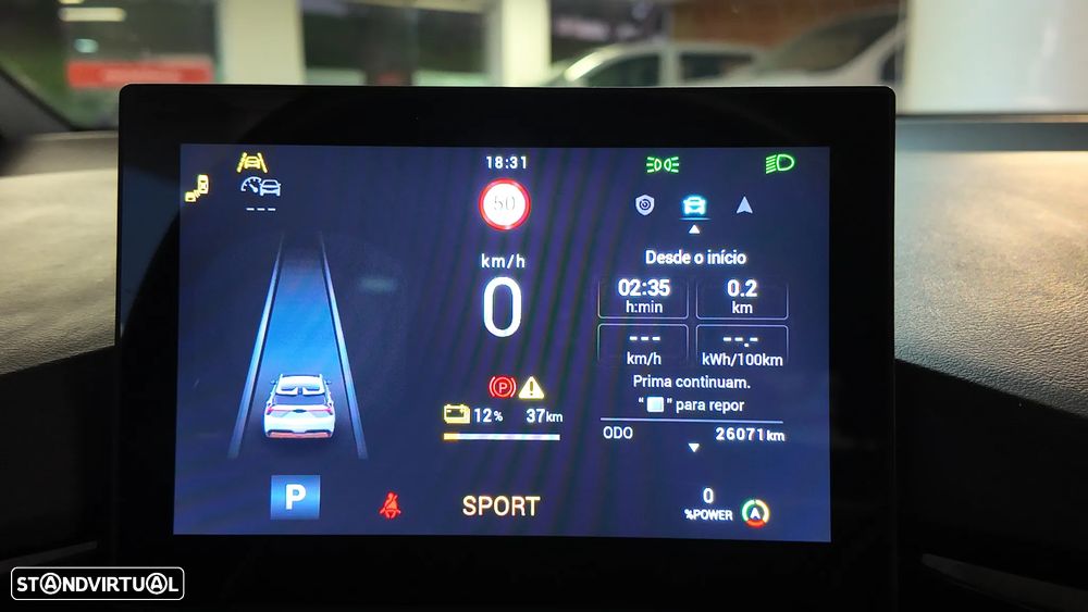 MG MG4 64 kWh Luxury - 23