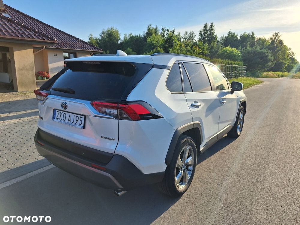 Toyota RAV4 - 3