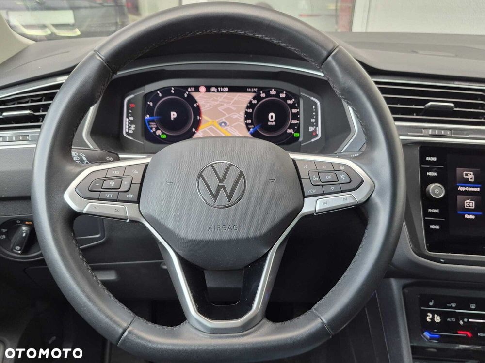 Volkswagen Tiguan - 7