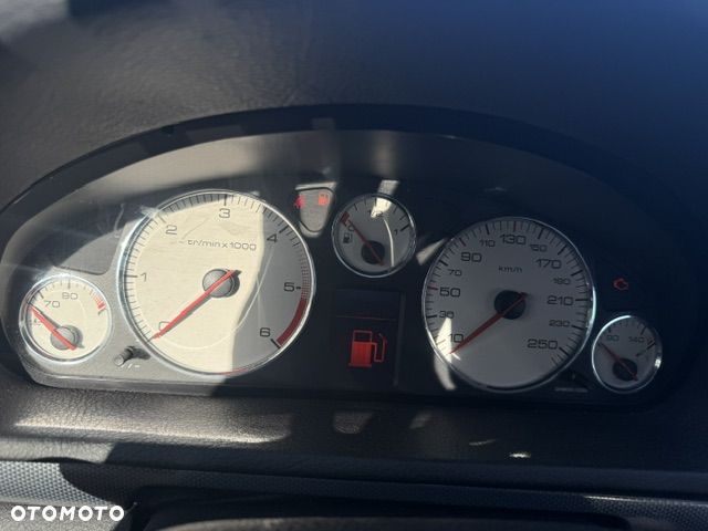 Peugeot 407 2.0 HDi Premium - 24