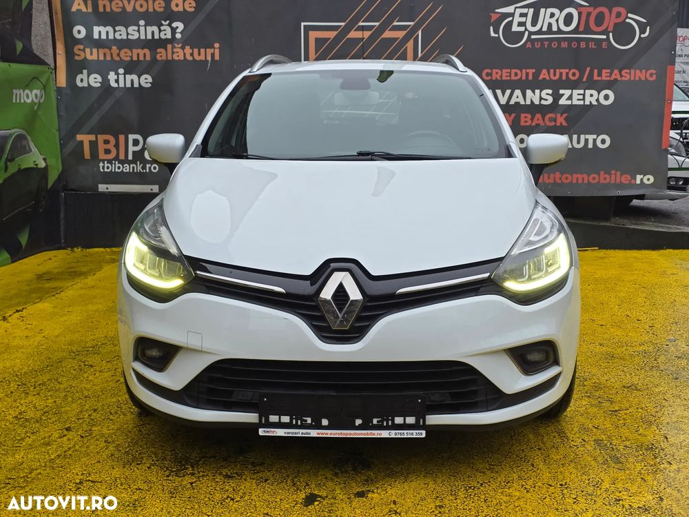 Renault Clio - 8