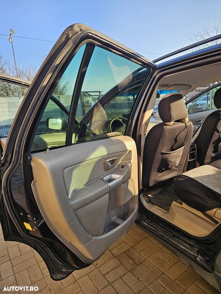 Volvo XC 90 D5 Comfort - 14