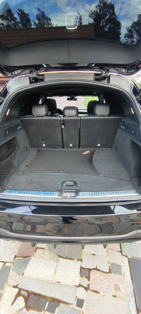 Mercedes-Benz GLC 300 4Matic 9G-TRONIC Edition AMG Line - 21