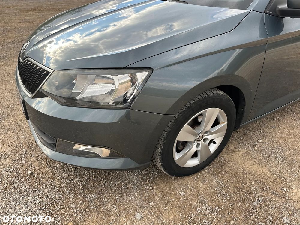 Skoda Fabia - 11