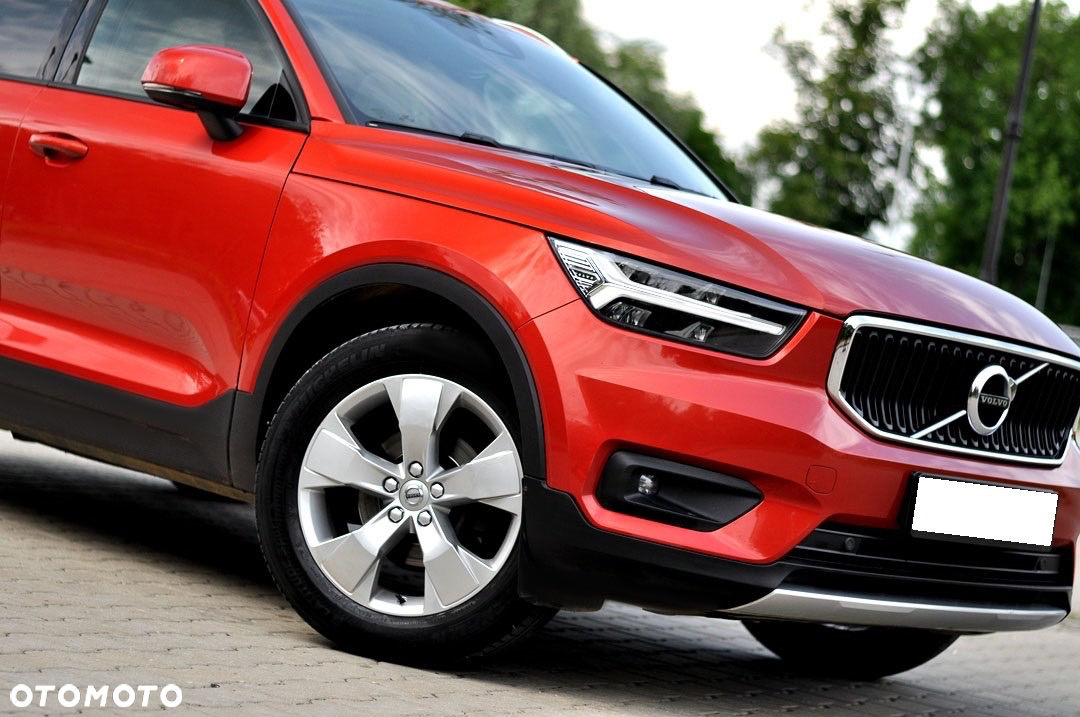 Volvo XC 40 T3 Geartronic Momentum Pro - 12
