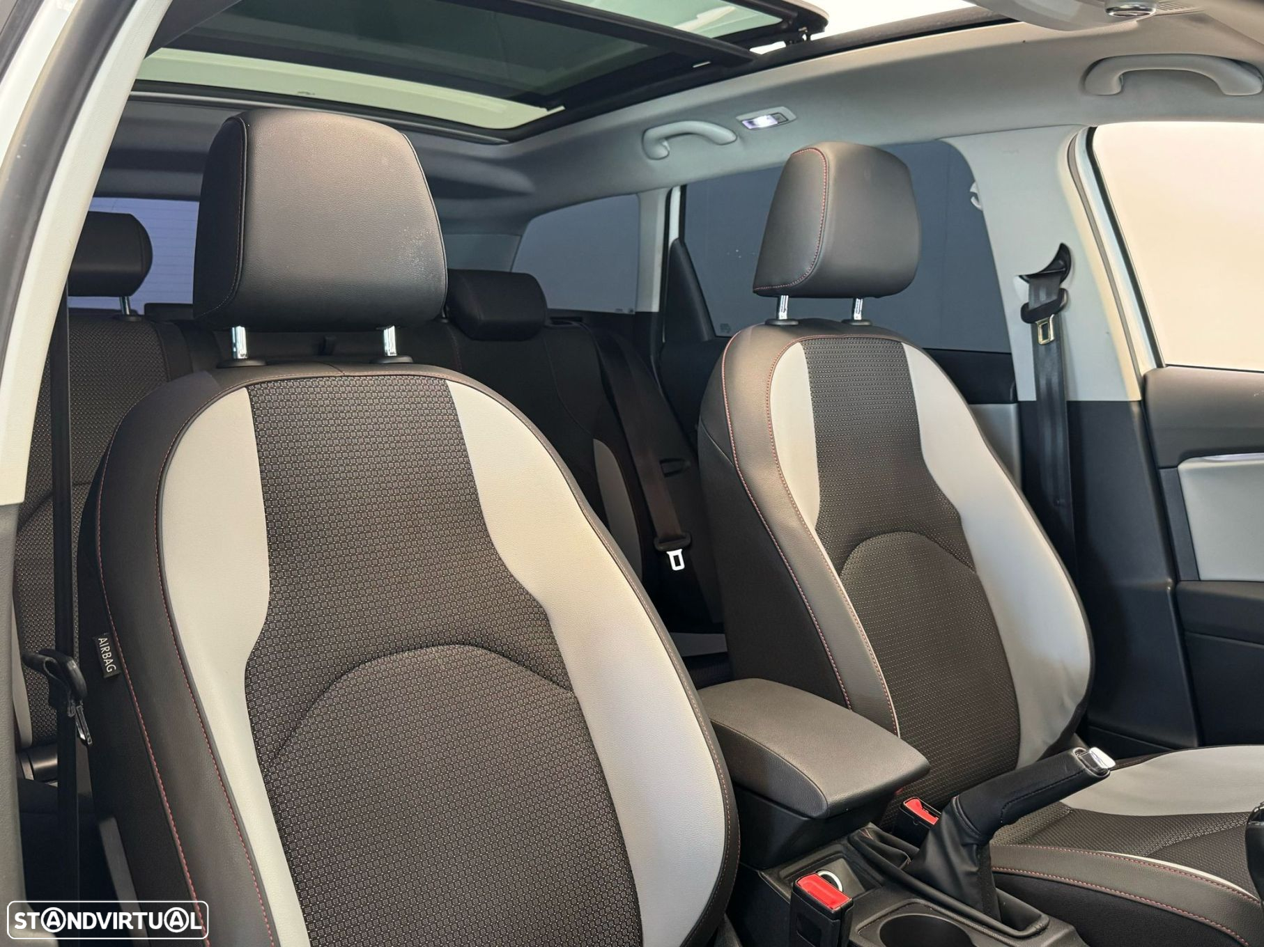 SEAT Leon ST 2.0 TDI FR S/S - 28