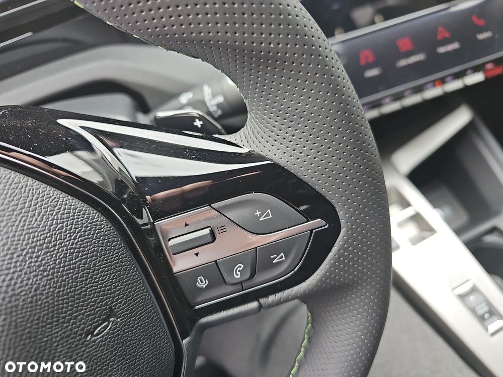 Peugeot 308 - 18