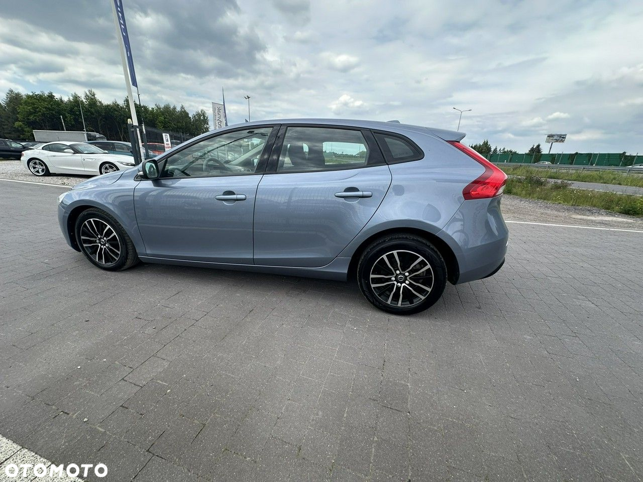 Volvo V40 - 4