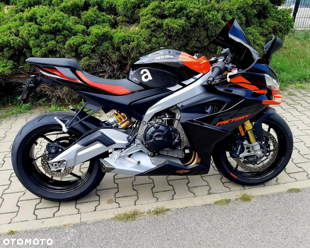 Aprilia RS - 8