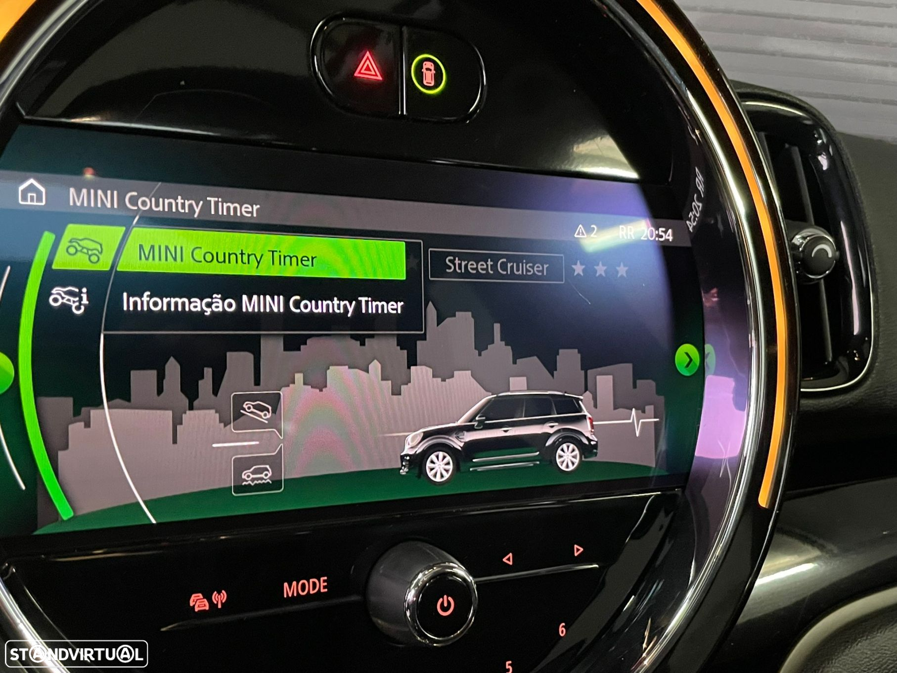 MINI Countryman Cooper SE Premium Essential Auto - 26