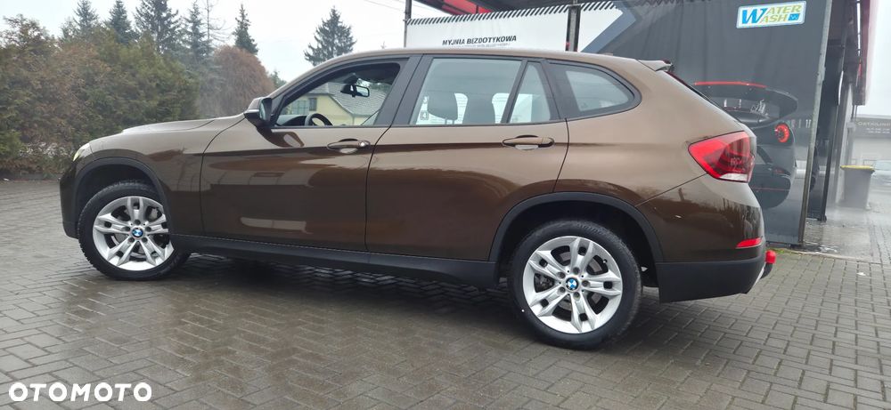 BMW X1 xDrive20d xLine - 8