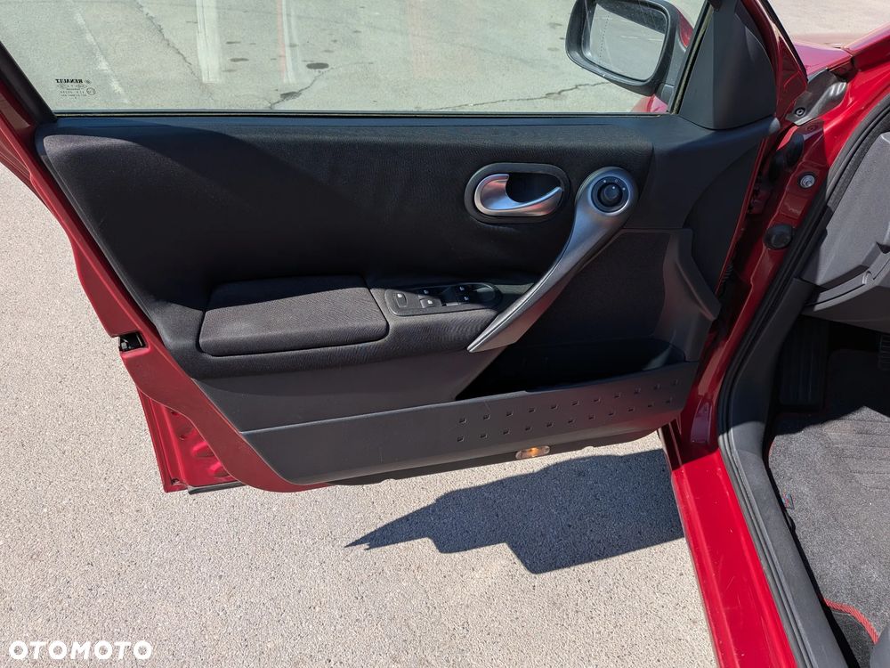 Renault Megane 1.6 Authentique - 11