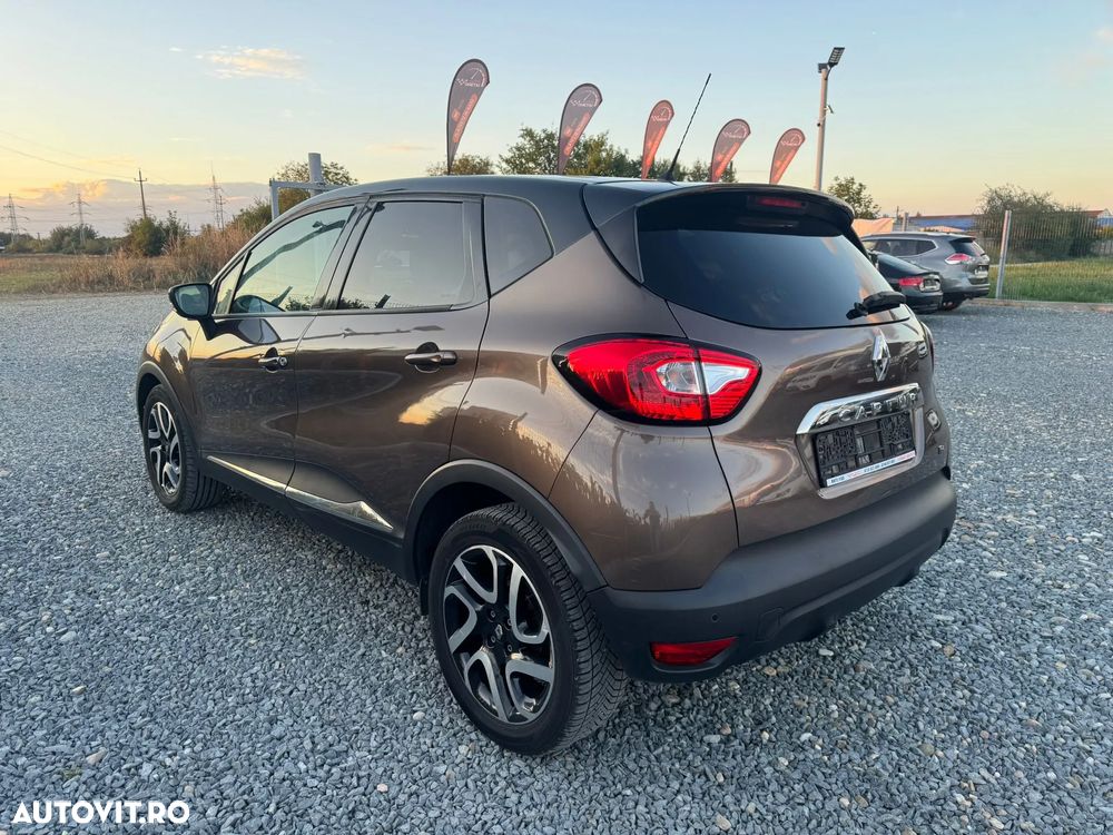 Renault Captur TCe 90 ZEN - 4