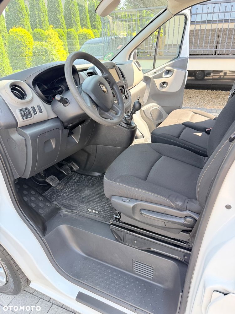 Renault Trafic - 13