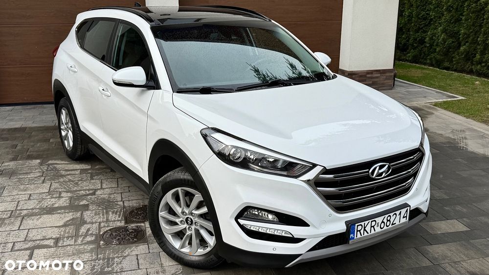 Hyundai Tucson 1.7 CRDI BlueDrive Comfort 2WD - 37