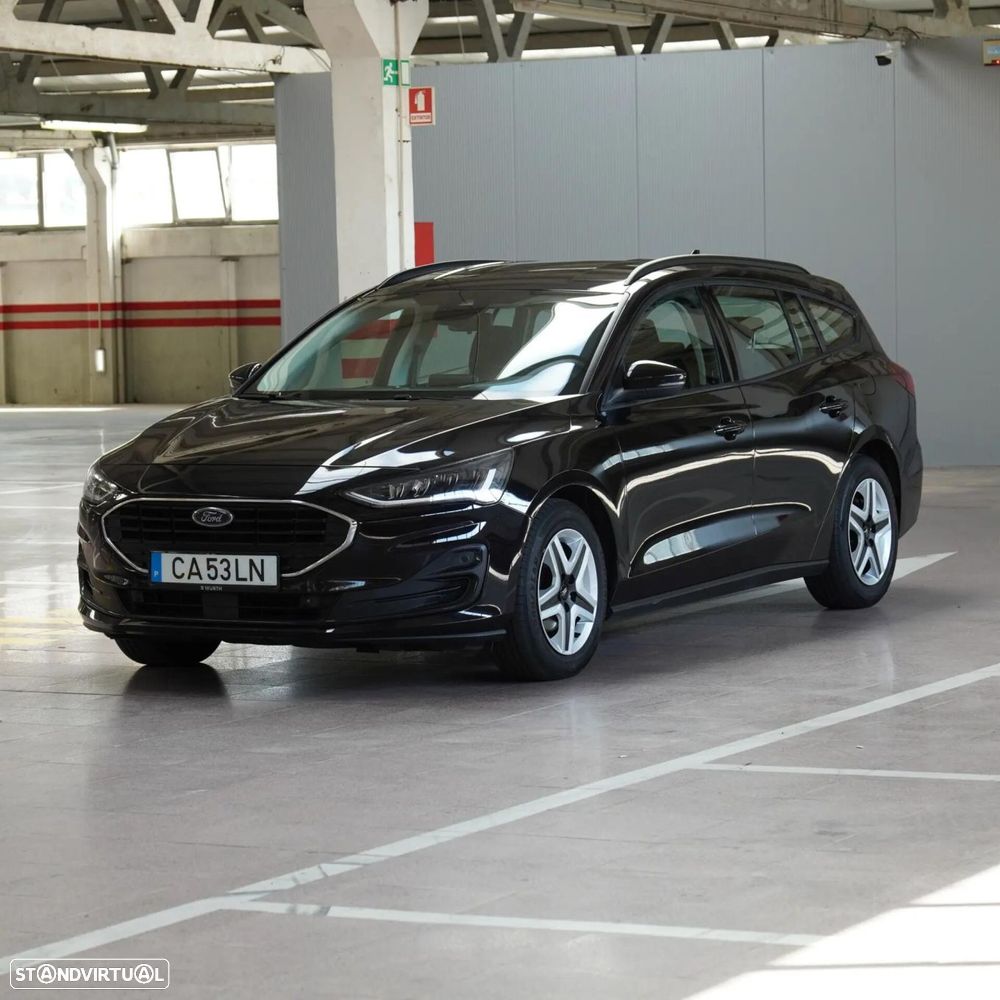 Ford Focus SW 1.5 TDCi EcoBlue Active - 4