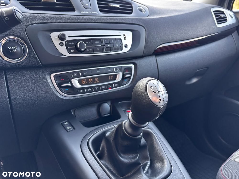 Renault Grand Scenic Energy TCe 130 S&S LIMITED - 24
