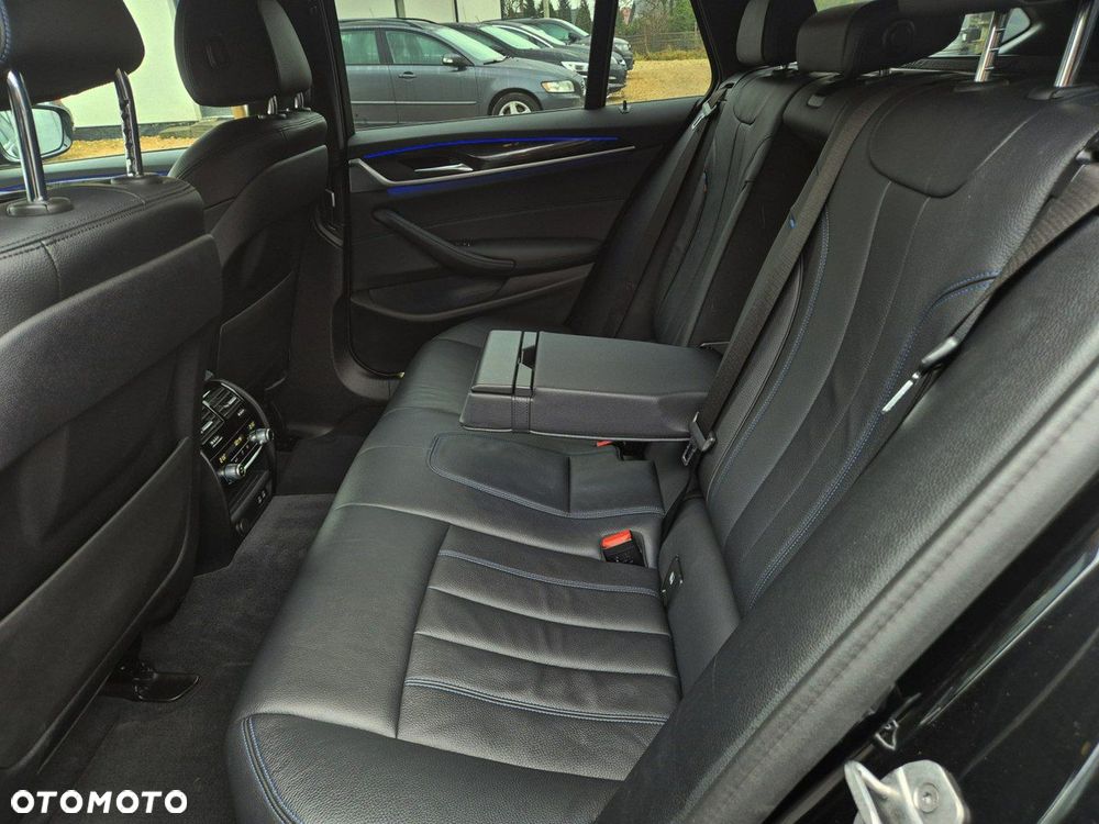 BMW Seria 5 - 27
