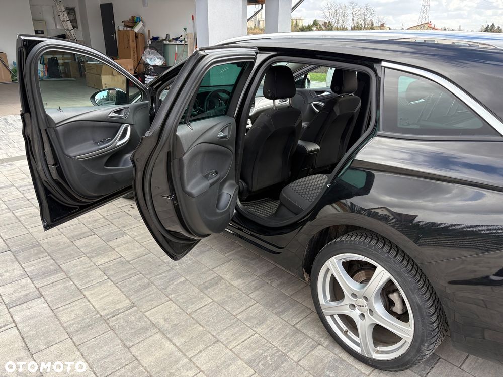 Opel Astra 1.4 T Enjoy - 31