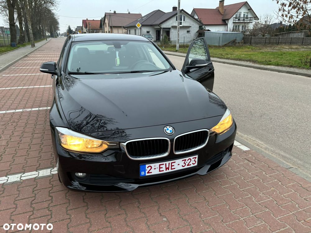 BMW Seria 3 320d - 1