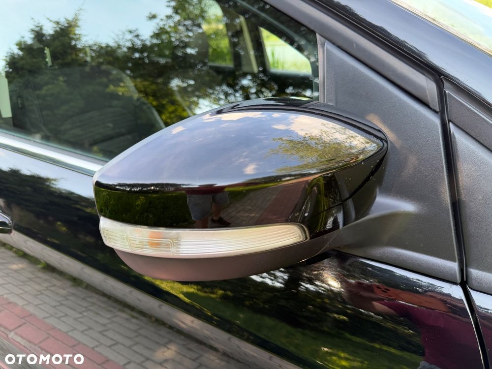 Ford Kuga 2.0 TDCi 4x4 Titanium - 25